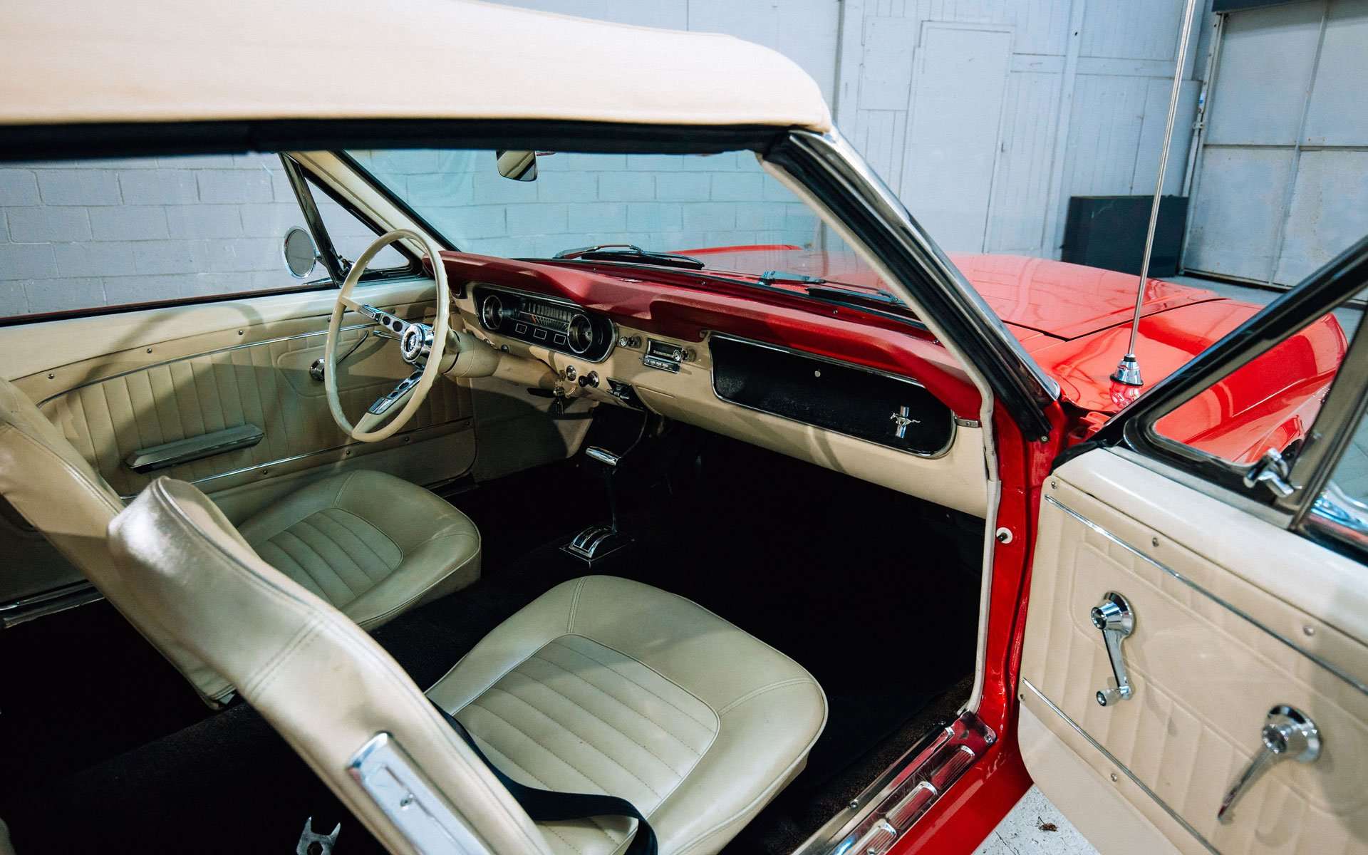 Hire / Rent Ford Mustang 288 GT Convertible V8 Bygone Classics Hire / Rent Ford Mustang 288 GT Convertible V8 Bygone Classics